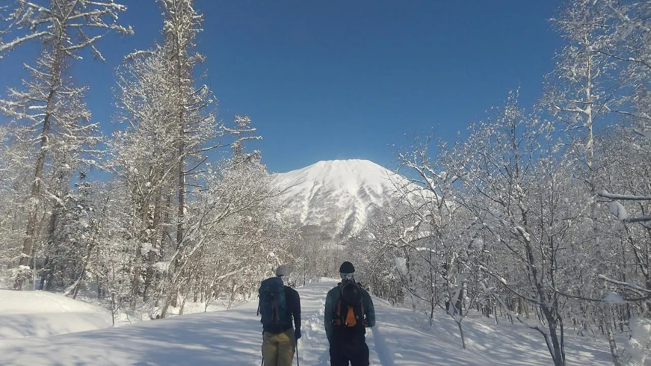 Ski Base 아카이가와 홈스테이